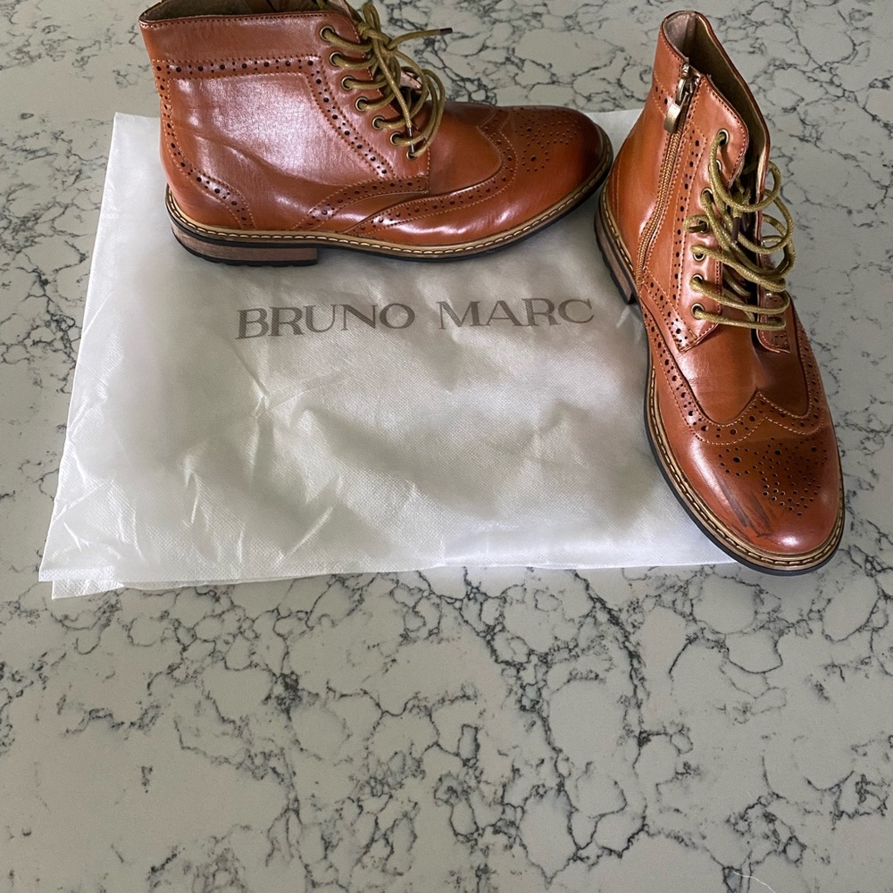 Bruno Marc Men’s Classic Wingtip Zipper Ankle Boots